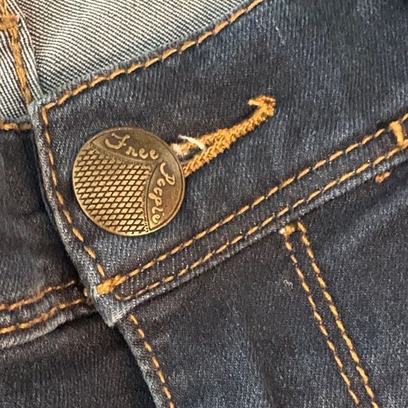 Free People Women's Dark Blue Cropped Jeans - Picture 3 of 5